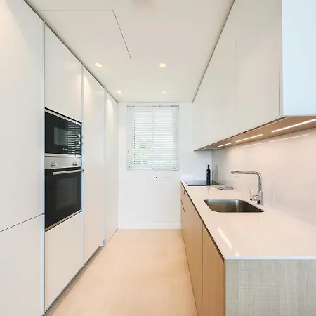 Palo Alto Indoor Pool Gym View Wifi Parking *