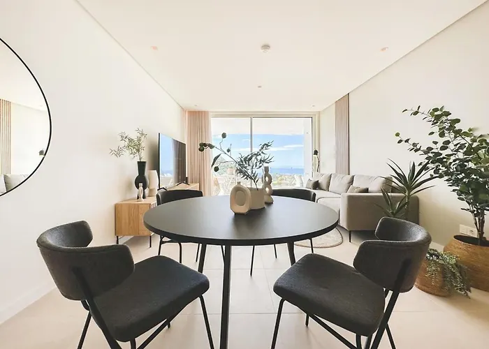 Apartment Palo Alto Indoor Pool Gym View Wifi Parking *