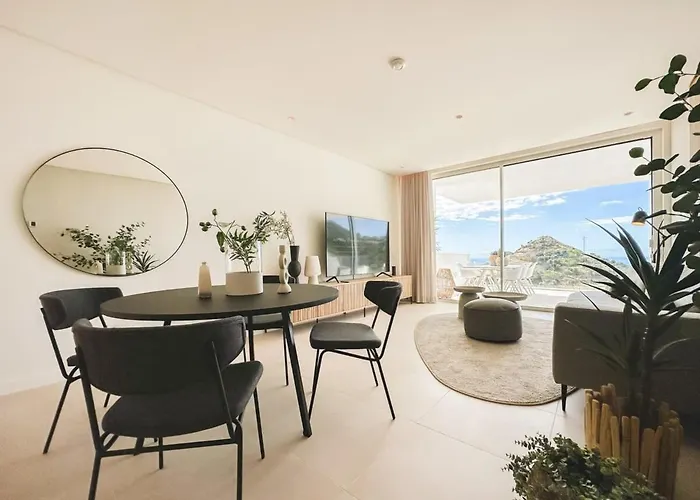 Apartment Palo Alto Indoor Pool Gym View Wifi Parking