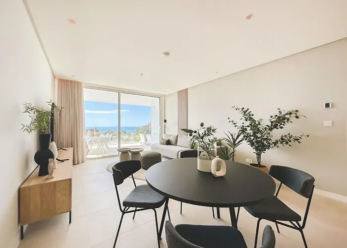 Palo Alto Indoor Pool Gym View Wifi Parking Apartment *