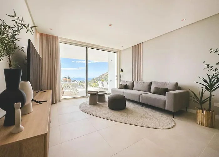 Apartment Palo Alto Indoor Pool Gym View Wifi Parking *