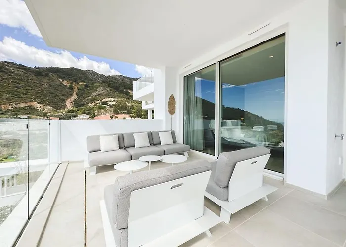 Palo Alto Indoor Pool Gym View Wifi Parking Apartment *