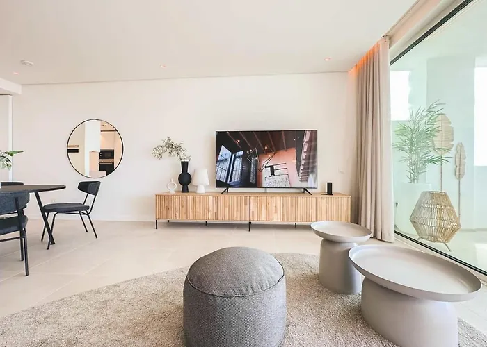 Palo Alto Indoor Pool Gym View Wifi Parking * Marbella