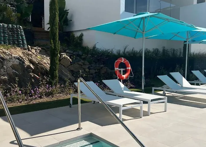 Palo Alto Indoor Pool Gym View Wifi Parking Apartment Marbella