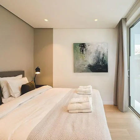 Palo Alto Indoor Pool Gym View Wifi Parking