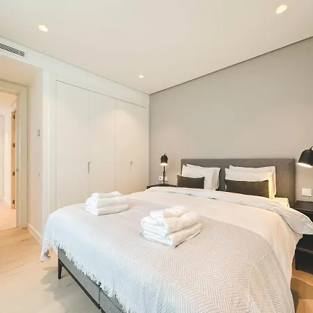 Palo Alto Indoor Pool Gym View Wifi Parking *