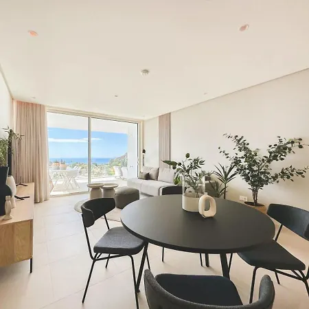 Palo Alto Indoor Pool Gym View Wifi Parking شقة *