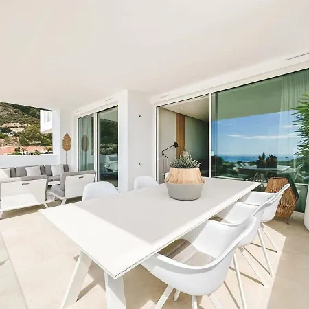 Palo Alto Indoor Pool Gym View Wifi Parking شقة